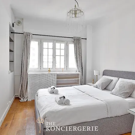 Duplex De Gamme Avec Terrasse & Vue Tour Eiffel شقة